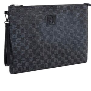 Jordan Monogram pouch (0.69L)